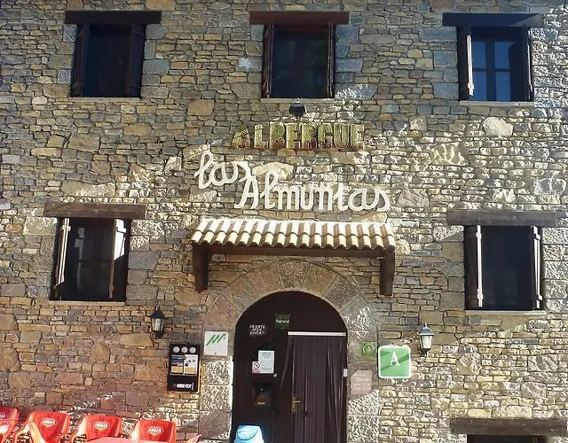 Almunias Hostel