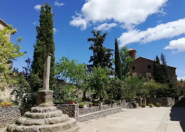 Auberge de jeunesse Almunias