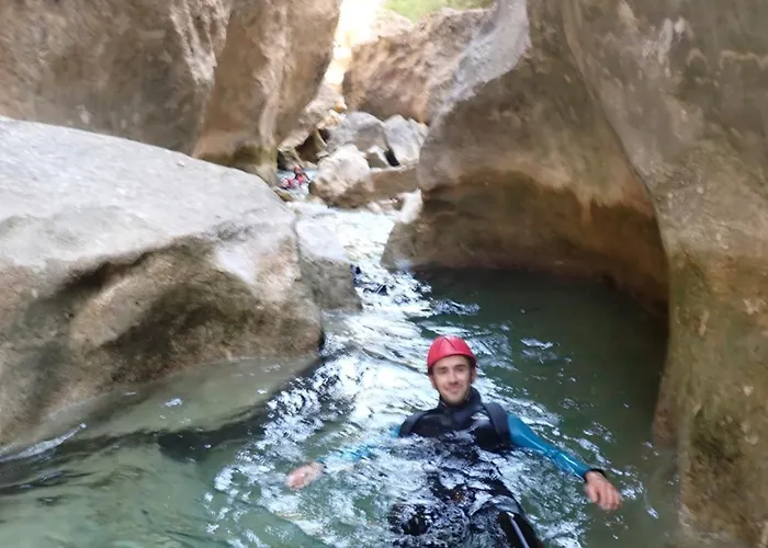 Almunias Auberge de jeunesse