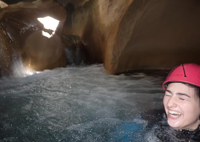 Almunias Auberge de jeunesse *